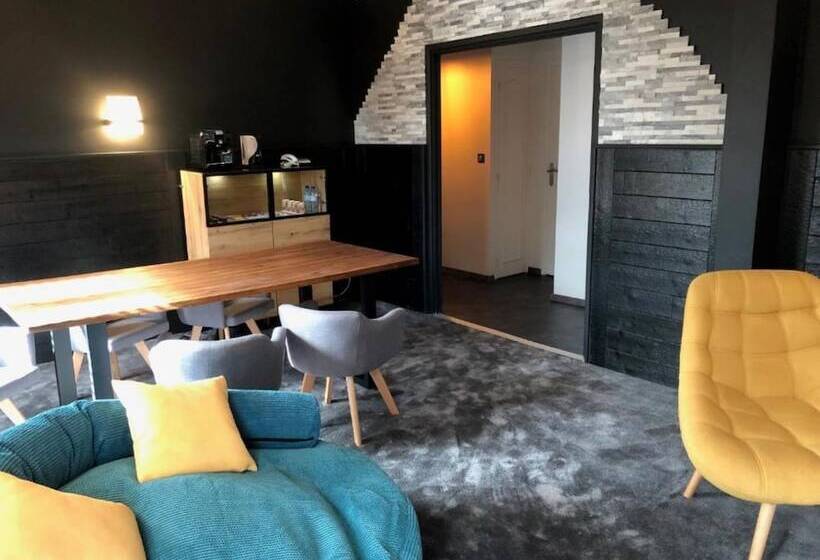 בית מלון כפרי Logis Hôtel Et Spa Chez Camillou