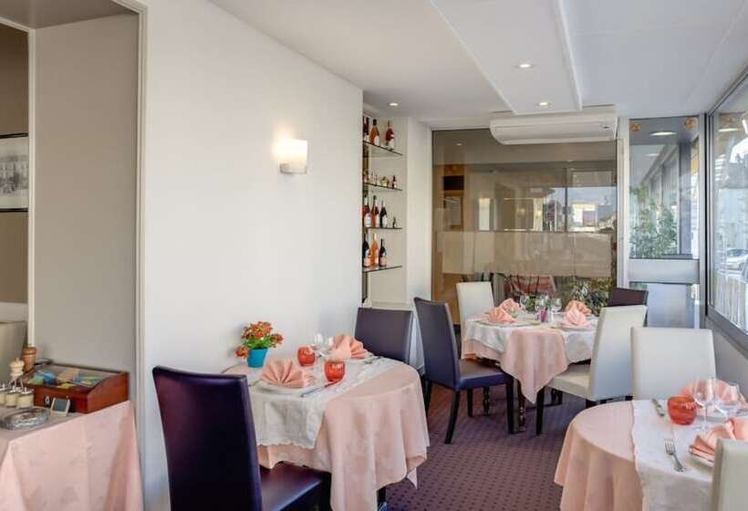 호텔 Logis De La Barque