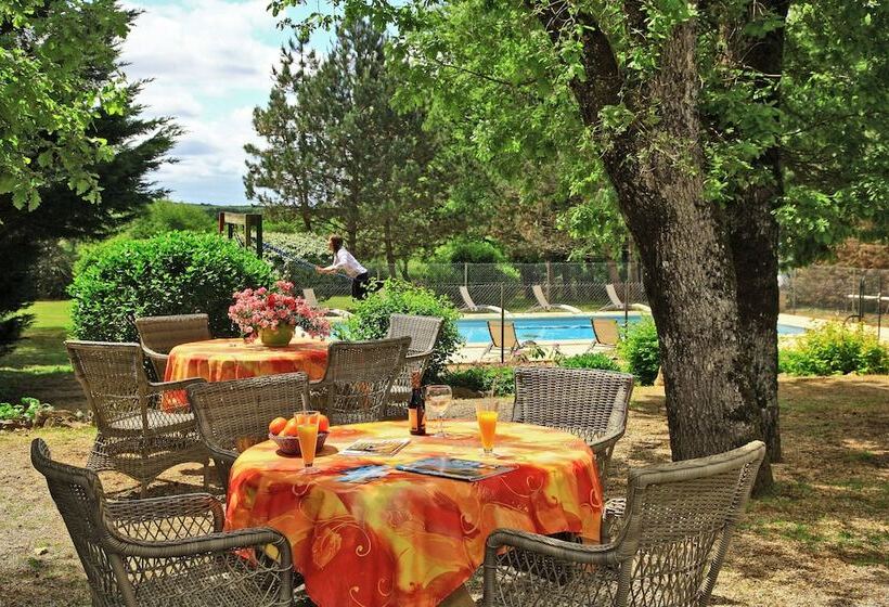 ホテル Hostellerie Du Causse