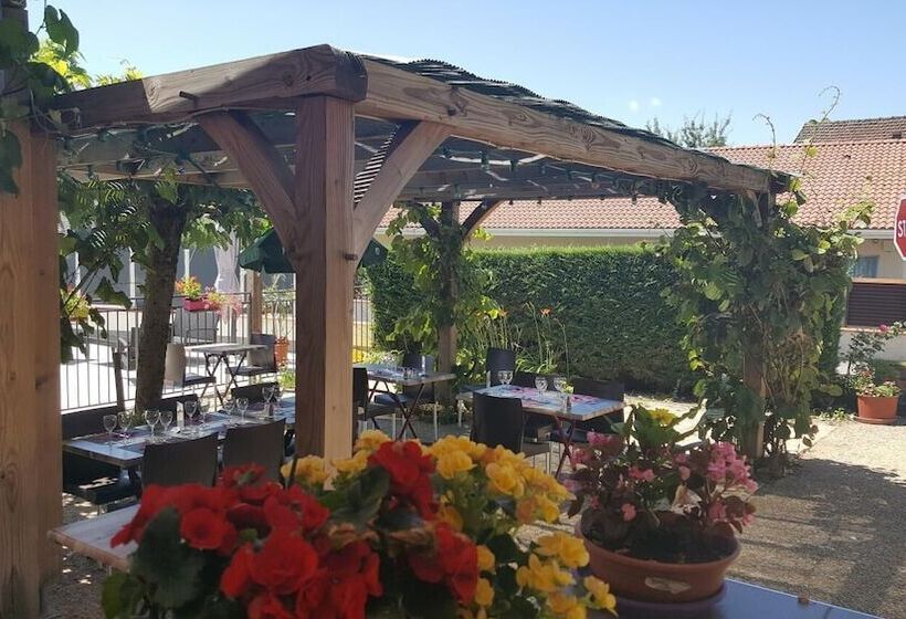 בית מלון כפרי Logis Hôtel Restaurant Cruzel