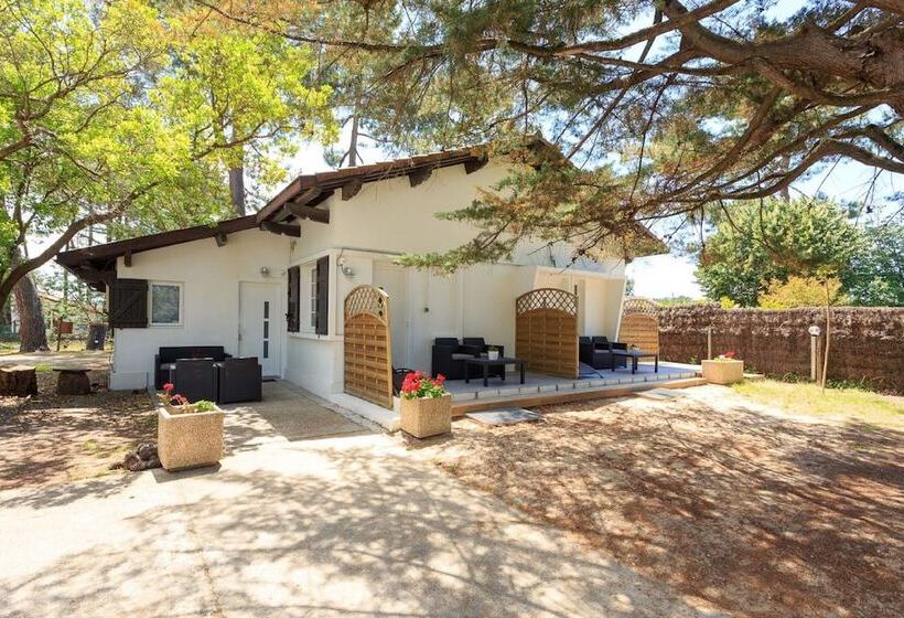 فندق Logis Hôtel Emeraude Des Bois