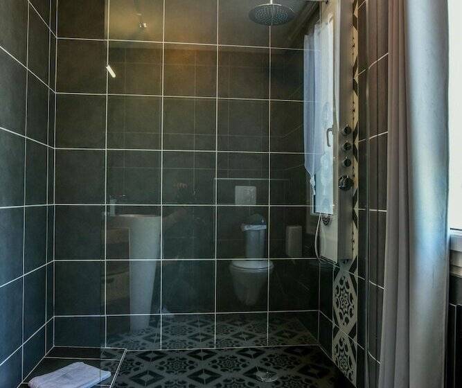 فندق Logis Hôtel Emeraude Des Bois