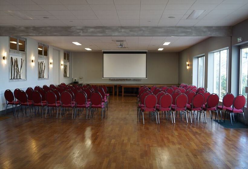 ホテル Logis Hôtel Saint Paul