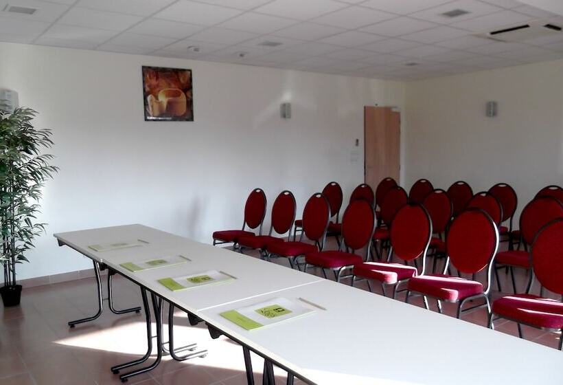 בית מלון כפרי Logis Jum