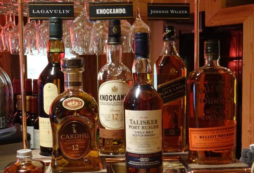 ホテル Logis La Bouloie