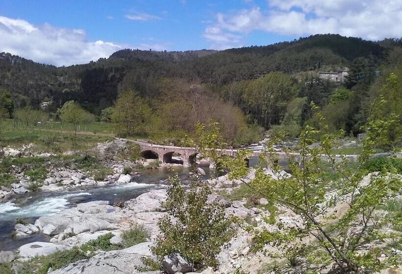 Logis Hotel Restaurant La Corniche Des Cevennes