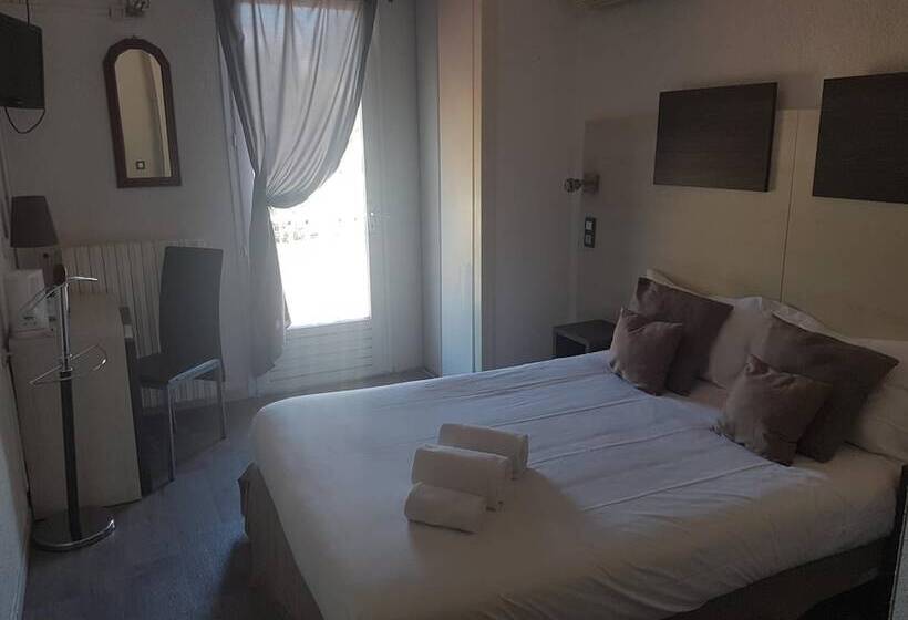 酒店 Logis Hôtel Restaurant Les Charmettes