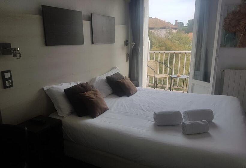 酒店 Logis Hôtel Restaurant Les Charmettes