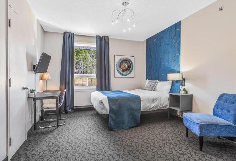 Отель Manoir Lac Etchemin