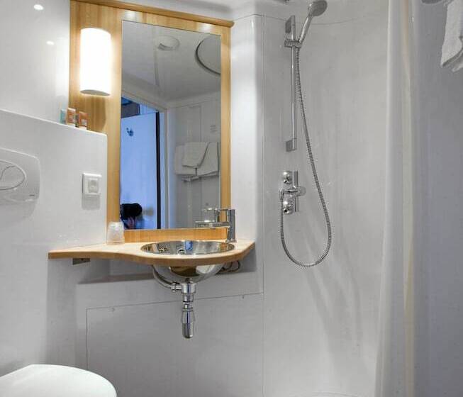 בית מלון כפרי Martini