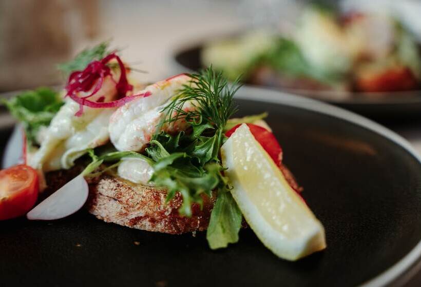 Molde Fjordhotell   By Classic Norway Hotels