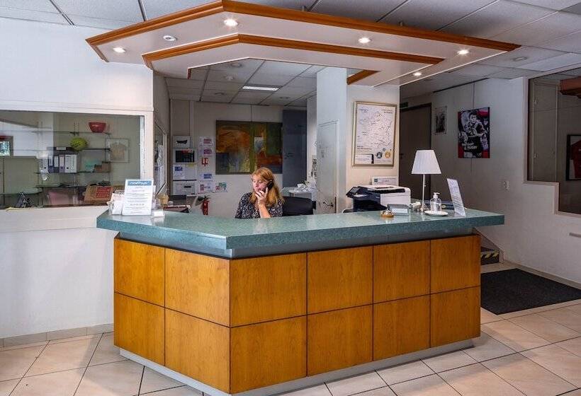 Logis Hotel Noemys Brive   Restaurant Le Teinchurier