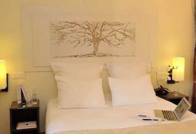 호텔 O2b Aux Berges De Brocéliande