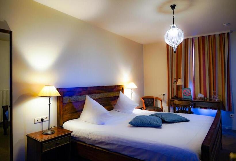 فندق Oranje City