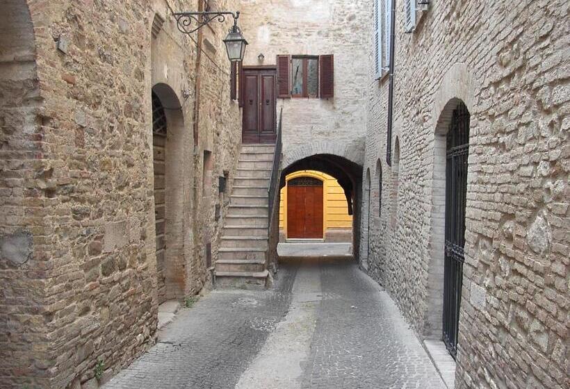 فندق Palazzo Brunamonti