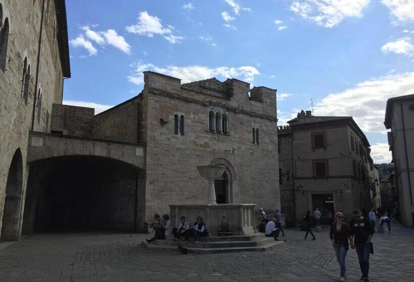فندق Palazzo Brunamonti