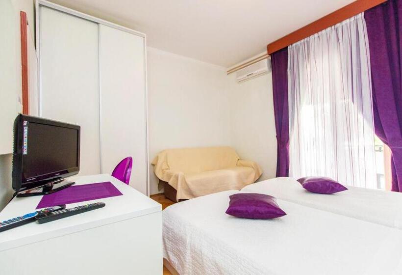 בית מלון כפרי Pansion Zlatna Ribica