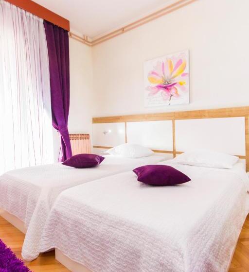 בית מלון כפרי Pansion Zlatna Ribica