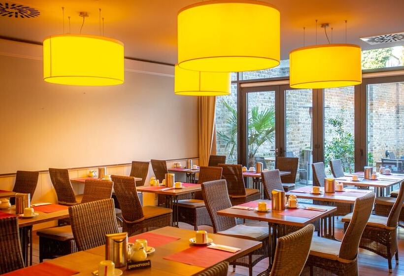 Pantheon Palace By Wp Hotels