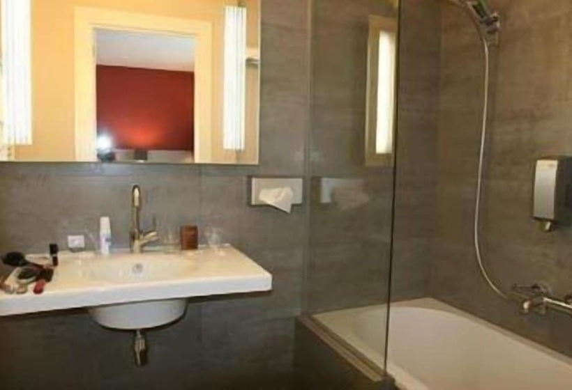 Pantheon Palace By Wp Hotels