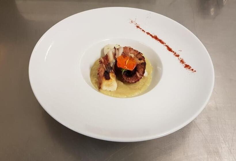 هتل Perla Del Gargano