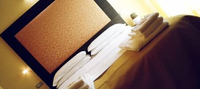 Perla The Storyhoteller