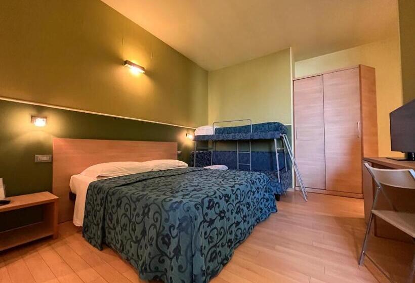 Perla The Storyhoteller