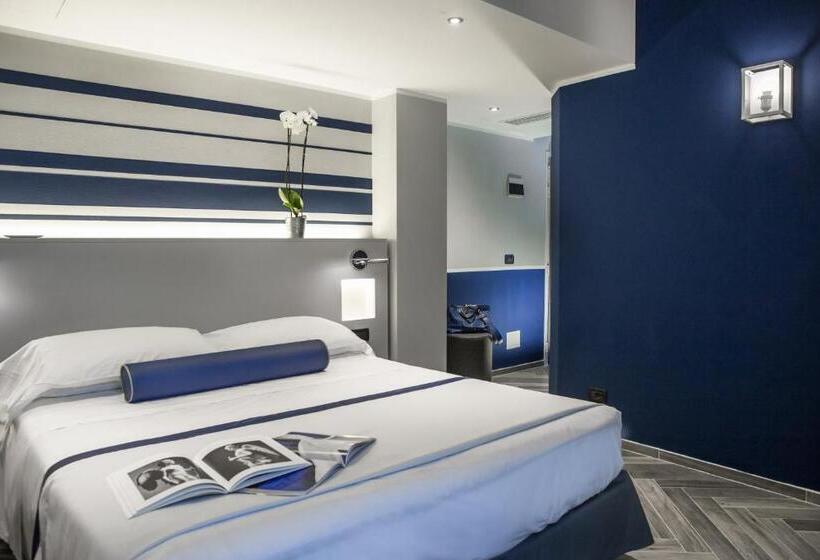 هتل Regina Elena Dependance