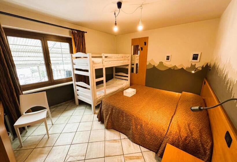 בית מלון כפרי &restaurant Armanac De Toubie