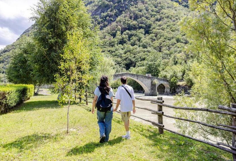 בית מלון כפרי &restaurant Armanac De Toubie