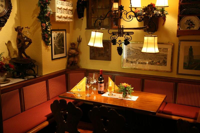 ホテル Restaurant Hackteufel