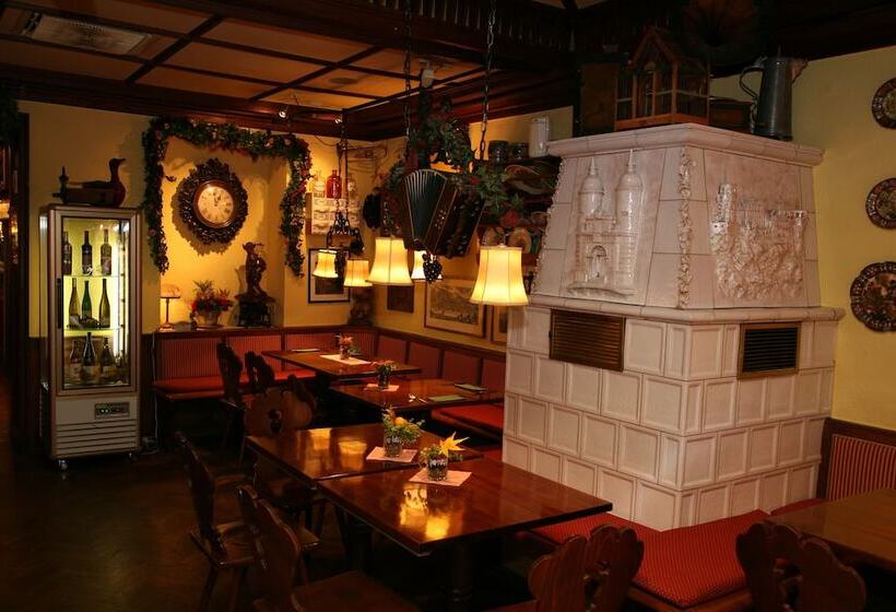 ホテル Restaurant Hackteufel