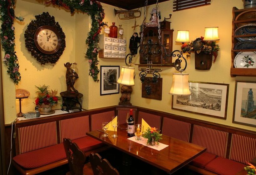 ホテル Restaurant Hackteufel