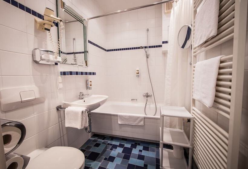 ホテル Restaurant Hackteufel