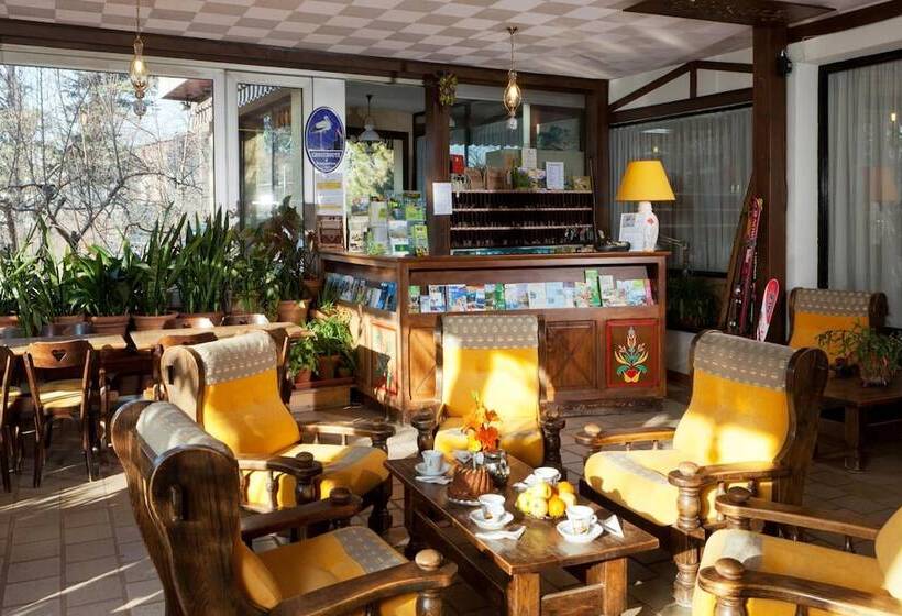 فندق Hôtel Restaurant Pavillon Carina