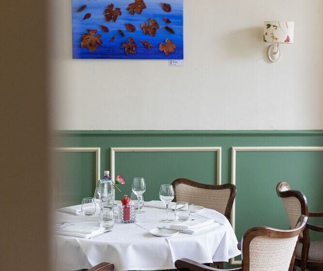 Отель Restaurant Lunia