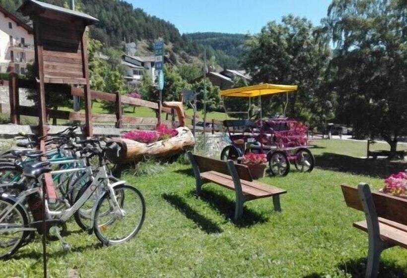 בית מלון כפרי & Restaurant Saint Nicolas Gran Paradiso