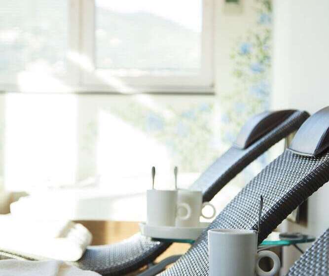 Отель Allegroitalia Alassio Rosa