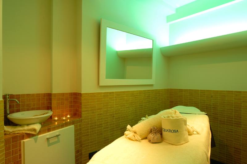 Отель Allegroitalia Alassio Rosa