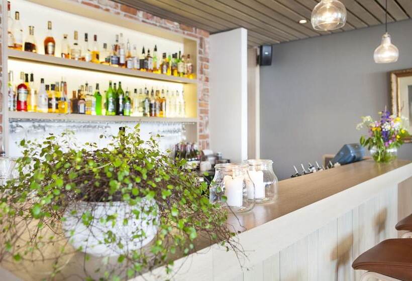 בית מלון כפרי Rosfjord Strand