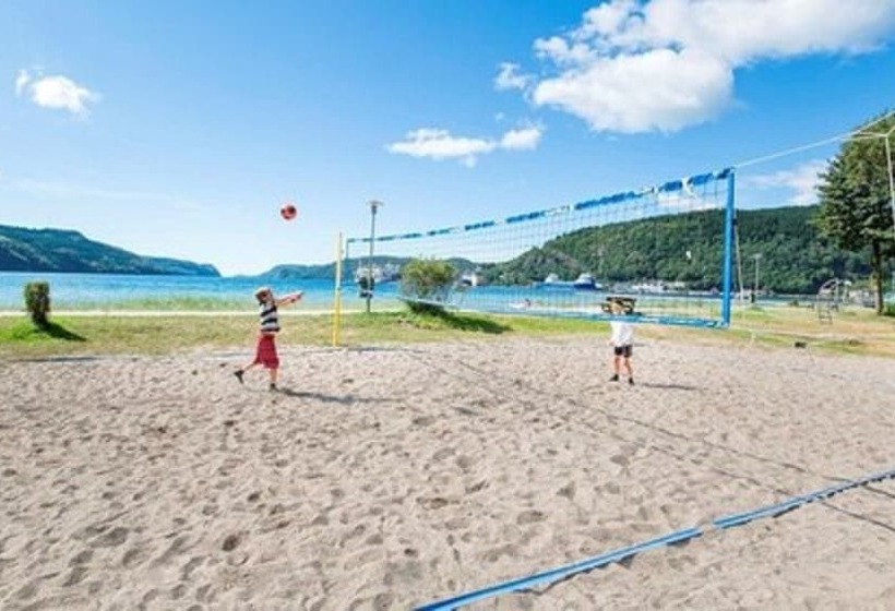 בית מלון כפרי Rosfjord Strand