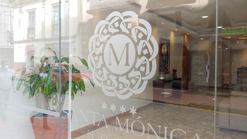 Отель Santa Monica