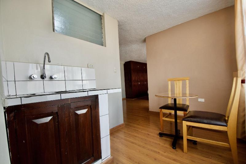 Отель Santa Monica