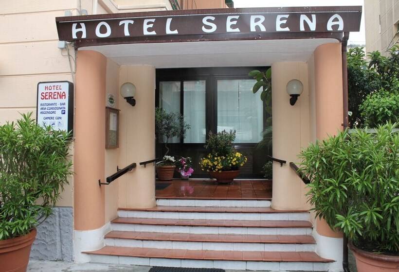 호텔 Serena