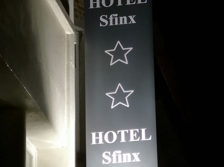 ホテル Sfinx