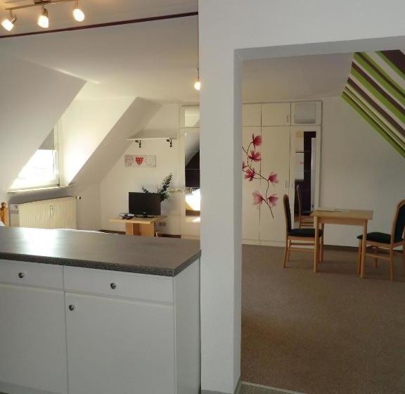 בית מלון כפרי Simon