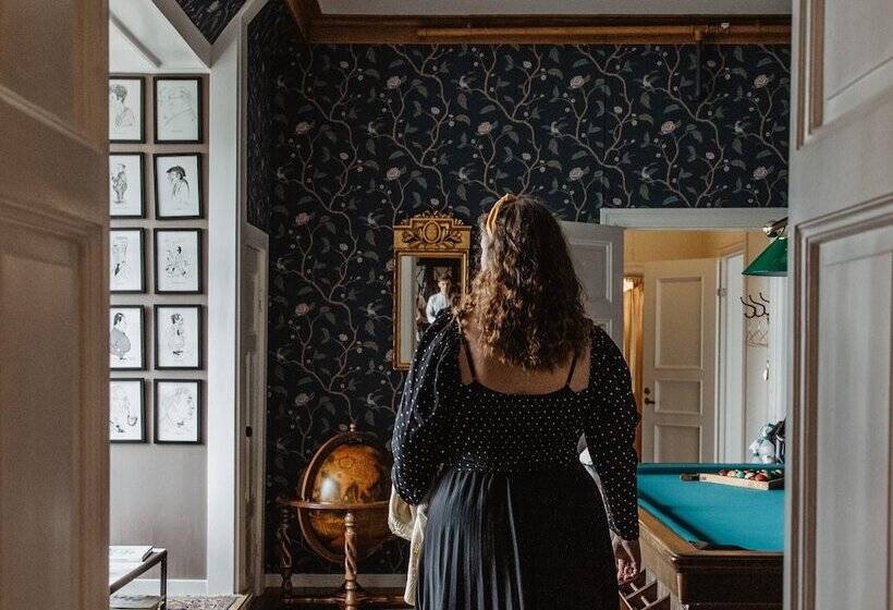 Отель Slottsvillan