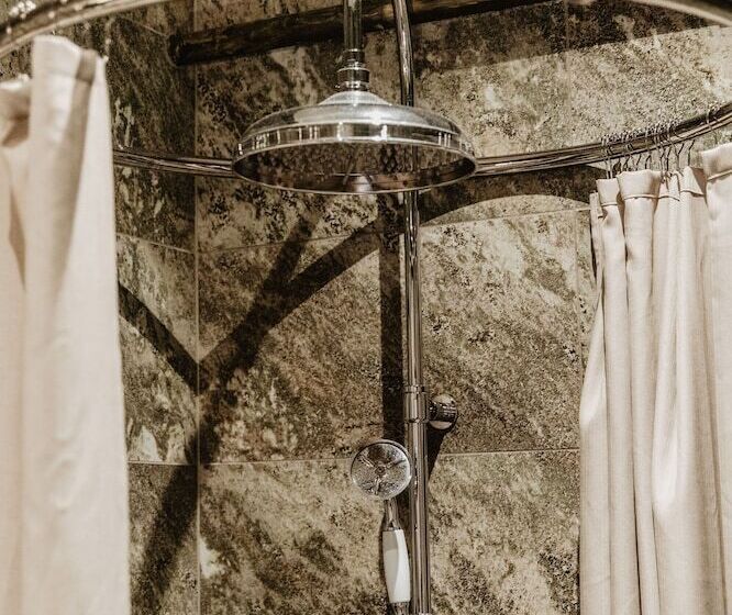 Отель Slottsvillan