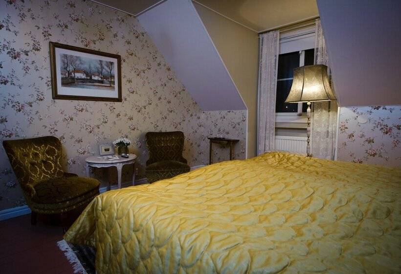 Отель Tanums Gestgifveri