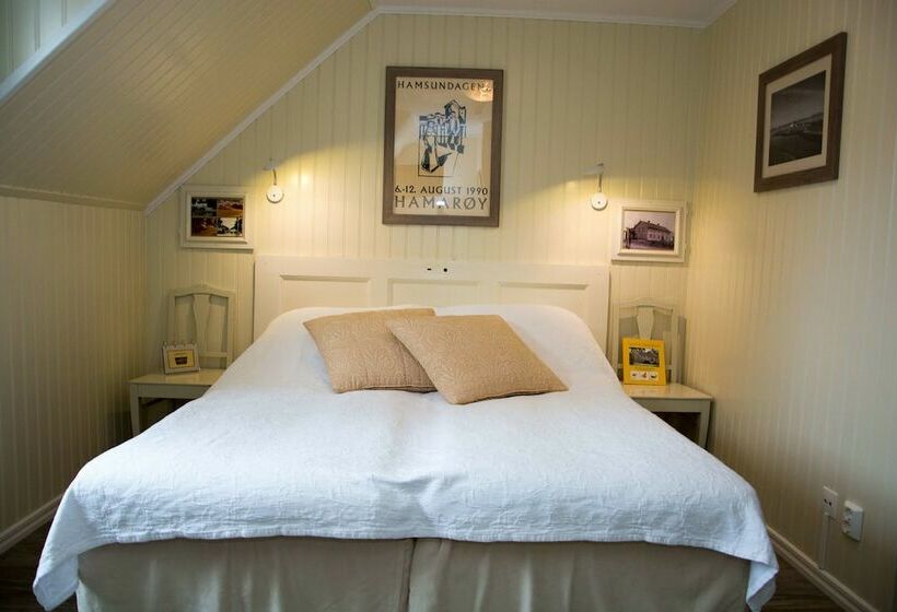 Отель Tanums Gestgifveri